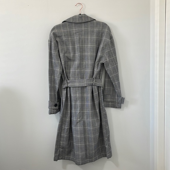 NWT Dynamite Belted Plaid Trench Coat Size S - Picture 6 of 7